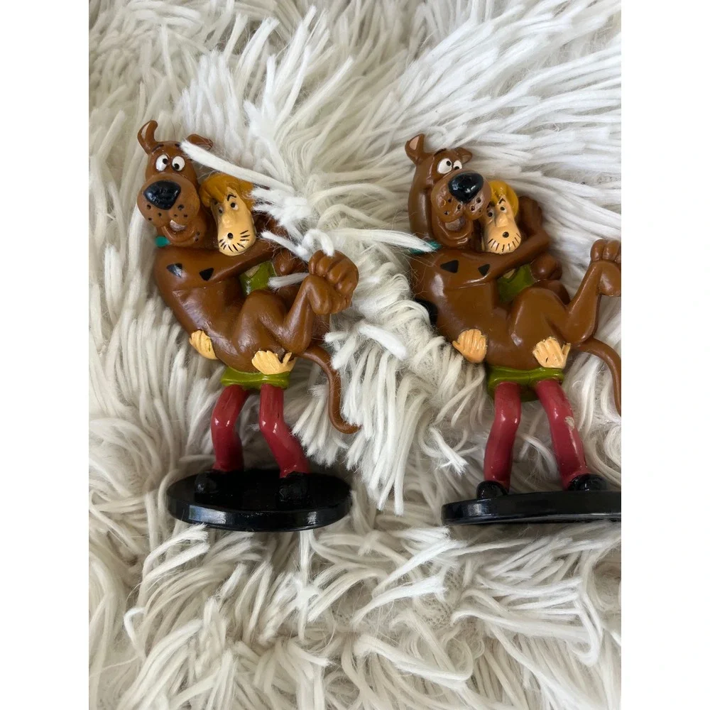 Scooby-Doo and Shaggy PVC Figurine Set 2 Piece Hanna-Barbera Collectible Figures